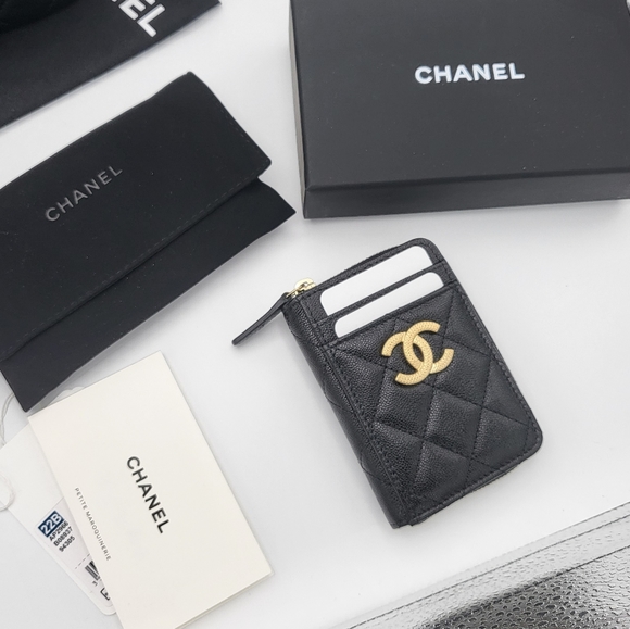 Brand new authentic Chanel Caviar Quilted Zip Card Holder wallet in cavi… - Picture 10 of 12